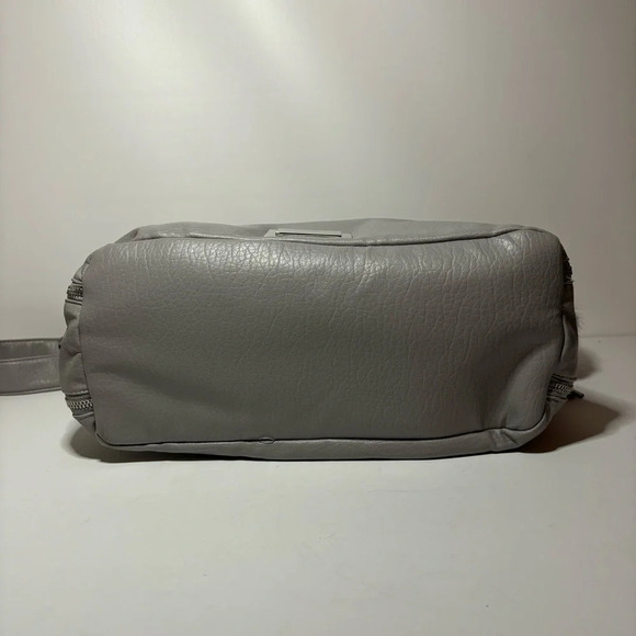 Juicy Couture Grey Hobo Tote Silver Hardware NWT - Picture 3 of 12